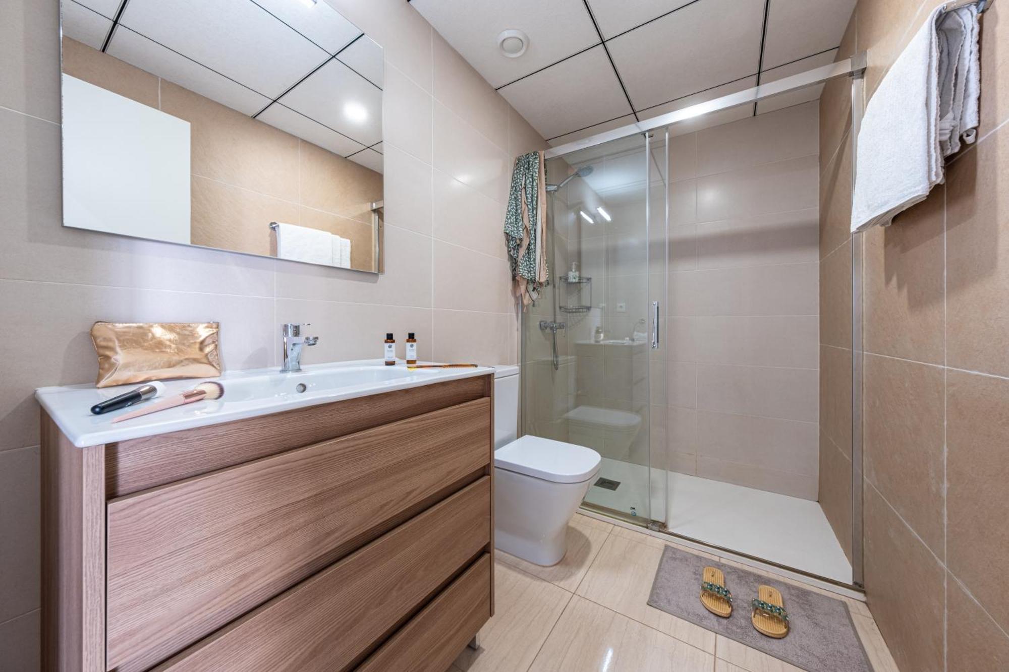 Tarragona Apartments Luaran gambar